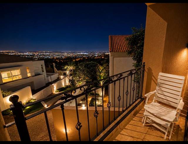 4 BEDROOM HOUSE FOR SALE IN WATERKLOOF RIDGE